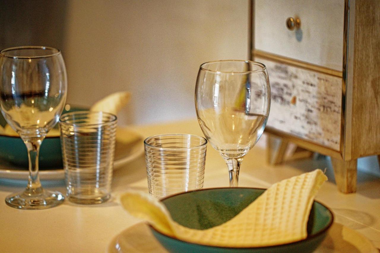 La Casita - Studio Confort Et Design - Emplacement Parfait - Uzes, Pont Du Gard ภายนอก รูปภาพ